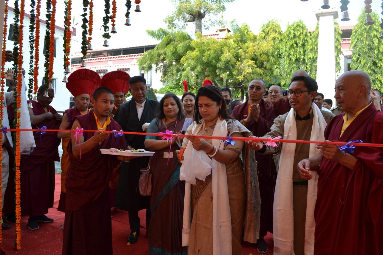 Inaugurates CIBS Drikung Gonpa School